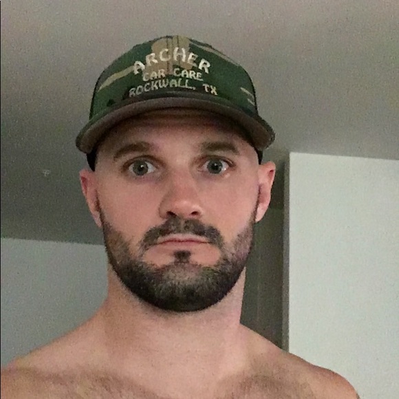 Meet your Posher, Casey - Picture 1 of 1